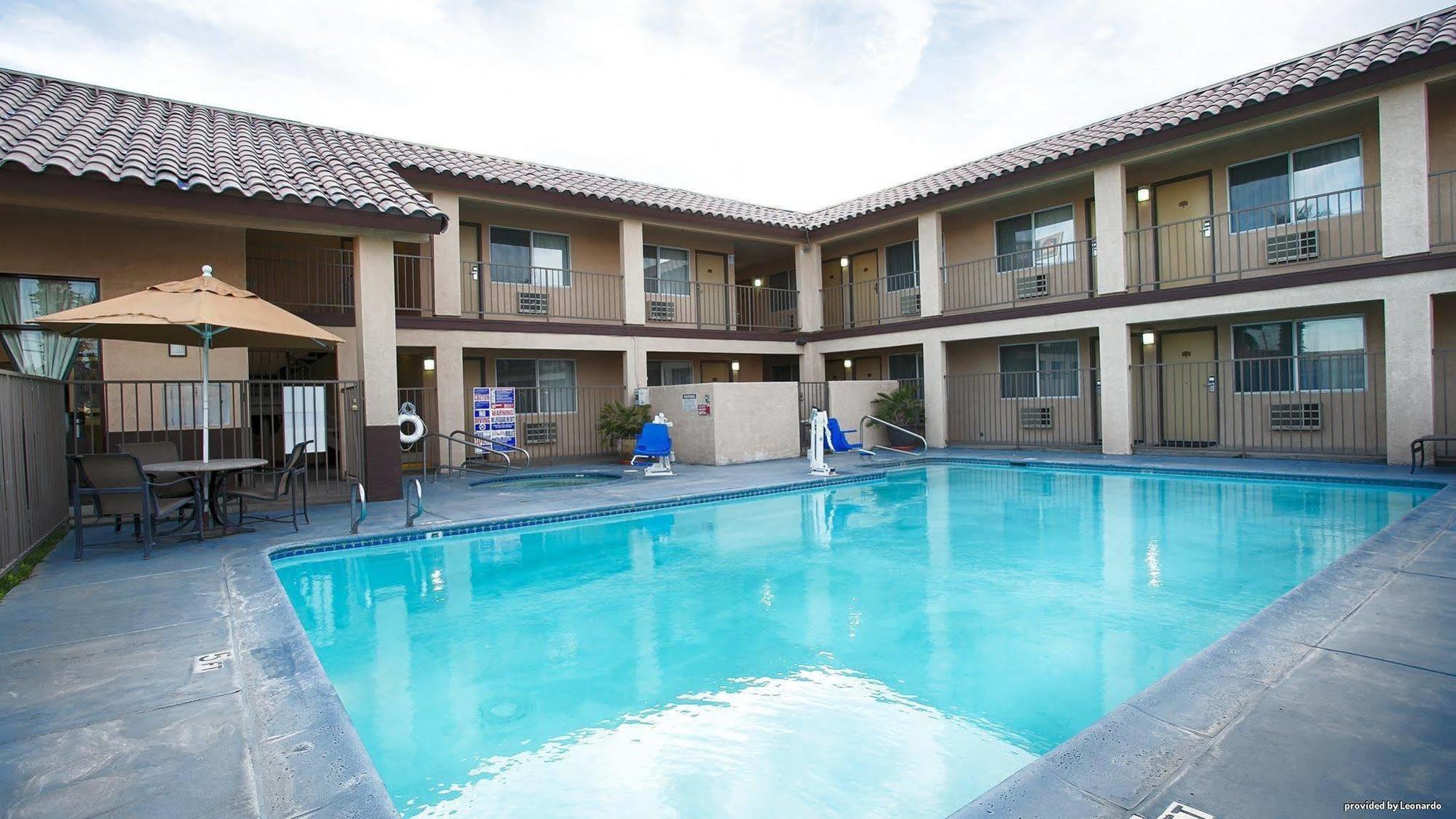 Best Western Desert Winds Mojave Ngoại thất bức ảnh